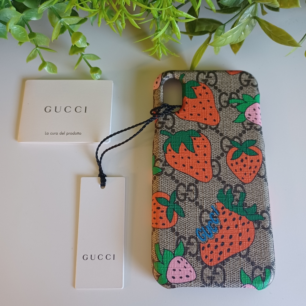 Gucci iPhone X and XS Limited Strawberry GG Monogram Phone Case